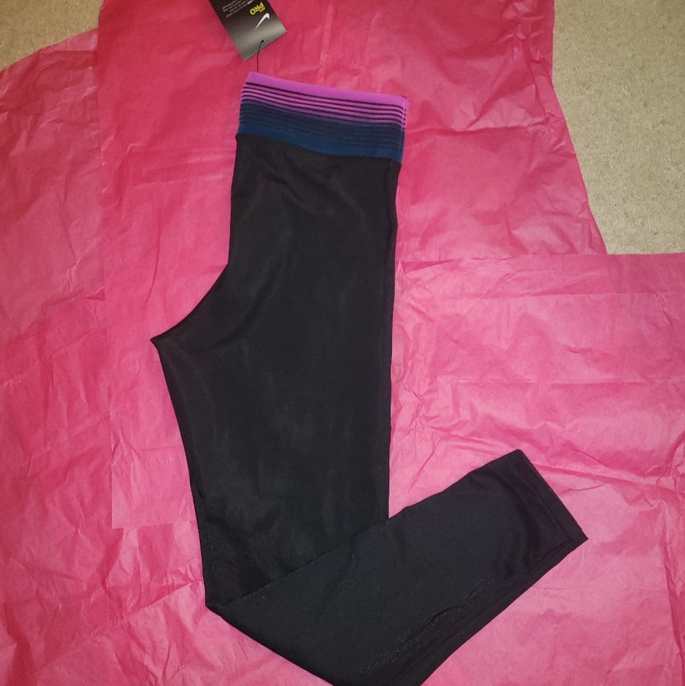 Nike DriFit Pro M - Picture 5 of 6